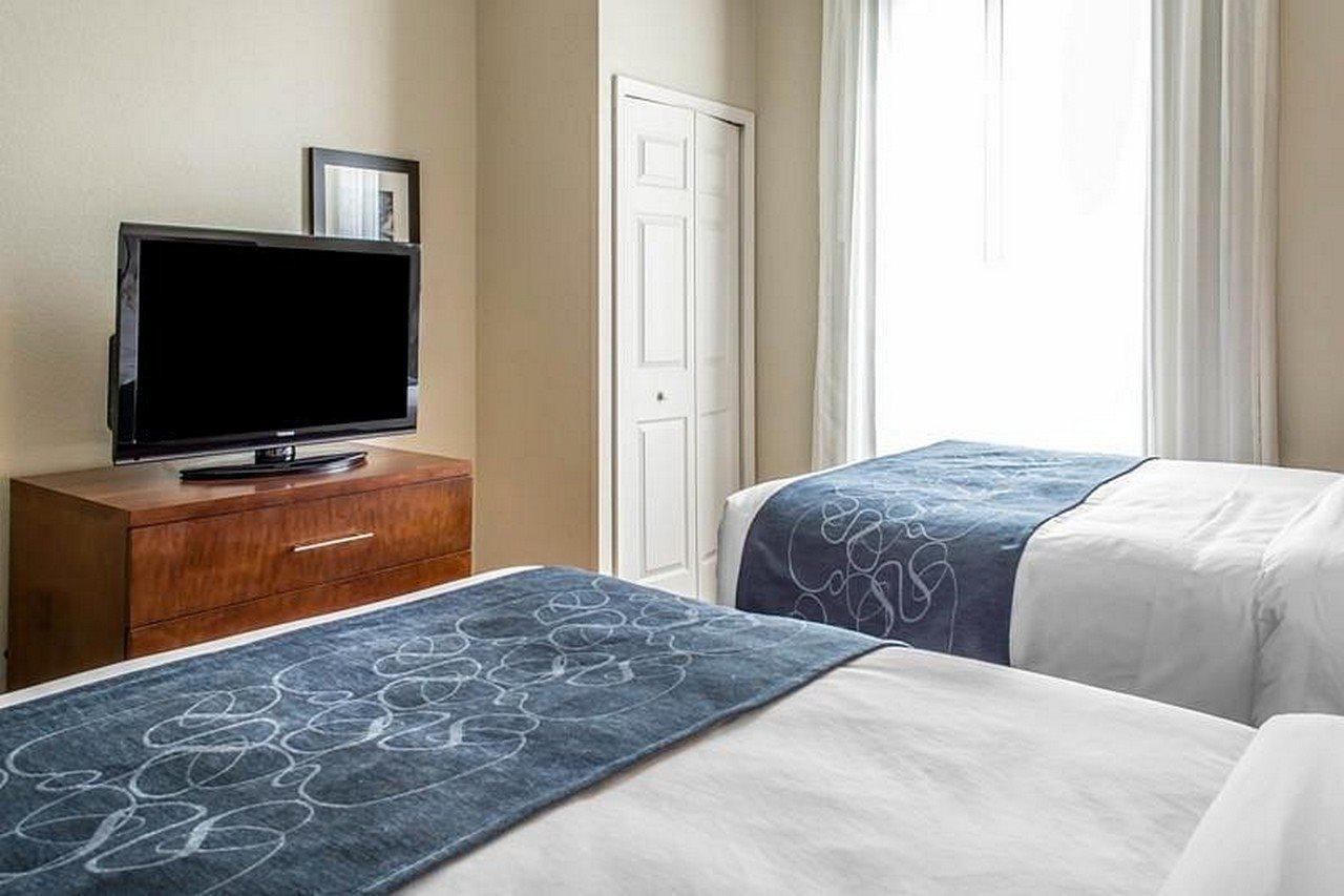 Comfort Suites Near Potomac Mills Вудбридж Экстерьер фото
