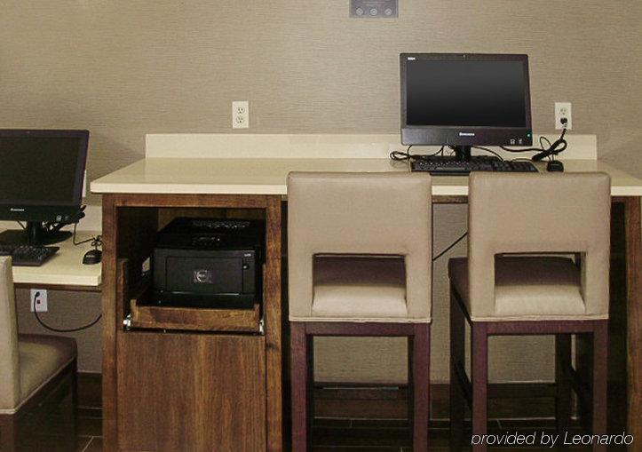 Comfort Suites Near Potomac Mills Вудбридж Экстерьер фото