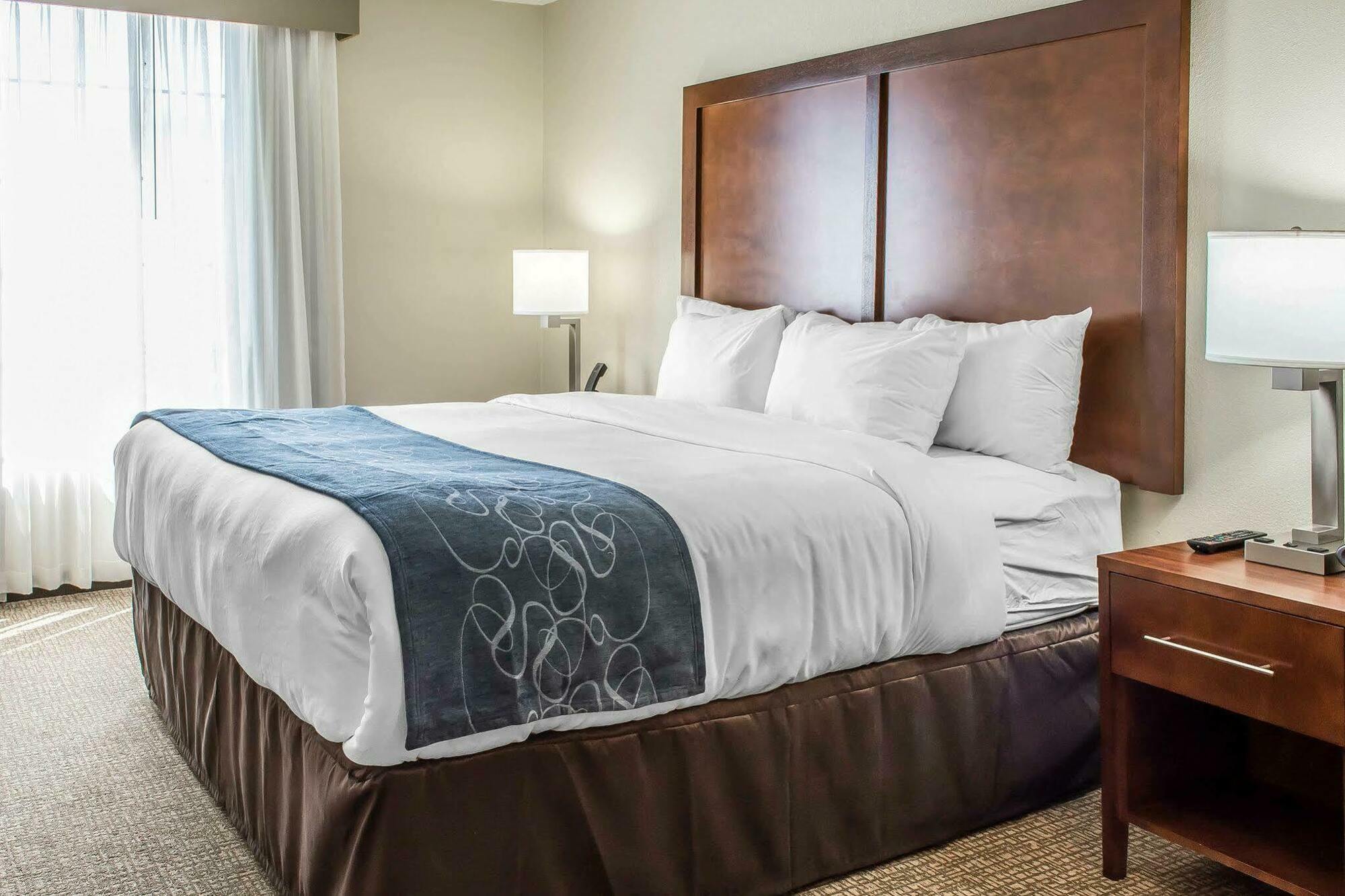 Comfort Suites Near Potomac Mills Вудбридж Экстерьер фото
